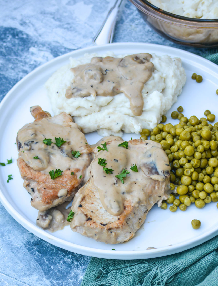 Herbed Pork Chops in Mushroom Gravy